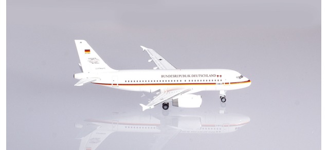 herpa wings 1/500 (ダイキャスト製) A319 ドイツ空軍 Flugbereitschaft 15+03