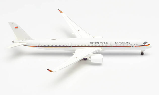 herpa wings 1/500 (ダイキャスト製) A350-900 ドイツ空軍 10+01 “Konrad Adenauer”