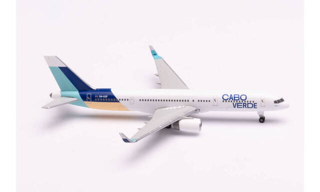 herpa wings 1/500 (ダイキャスト製) 757-200 TACVカーボ・ベルデ・エアラインズ "Praia de Santa Maria" D4-CCF Island of Sal colors