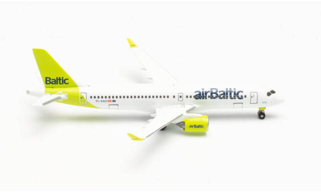 herpa wings 1/500 (ダイキャスト製) A220-300 エアバルチック (新塗装) “100th A220” YL-AAU