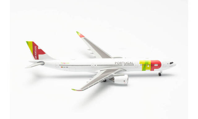 herpa wings 1/500 (ダイキャスト製) A330-900neo TAPポルトガル航空 75 Years CS-TUD