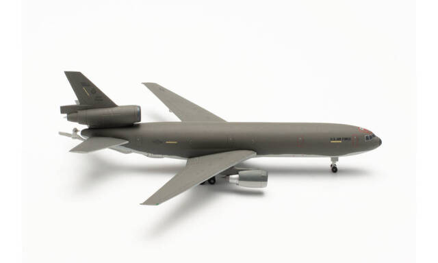 herpa wings 1/500 (ダイキャスト製) KC-10A アメリカ空軍 2BW バークスデール基地 85-0034