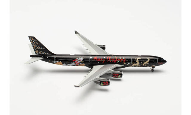 herpa wings 1/500 (ダイキャスト製) A340-500 クリスマスモデル 2022