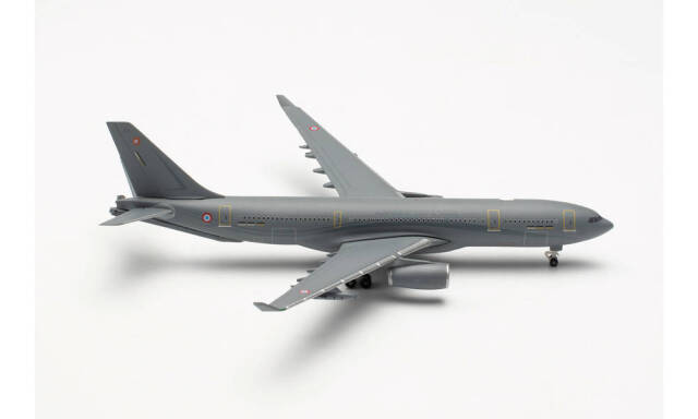 herpa wings 1/500 (ダイキャスト製) A330 MRTT フランス空軍 イストル＝ル・テュベ空軍基地 F-UJCG / 041