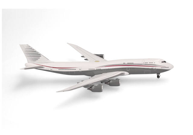 herpa wings 1/500 (ダイキャスト製) 747-8 BBJ カタールアミリフライト A7-HBJ