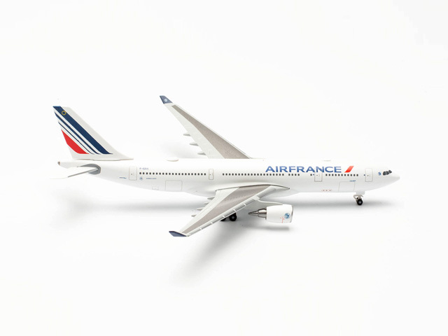 herpa wings 1/500 (ダイキャスト製) A330-200 エールフランス航空 “Colmar” F-GCZE (new colors)