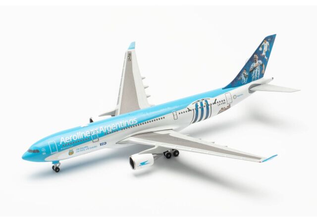 herpa wings 1/500 (ダイキャスト製) A330-200 アルゼンチン航空 “Selecci?n de Argentina” LV-FVH