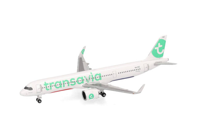 herpa wings 1/500 (ダイキャスト製) A321neo トランサビア航空 PH-YHZ