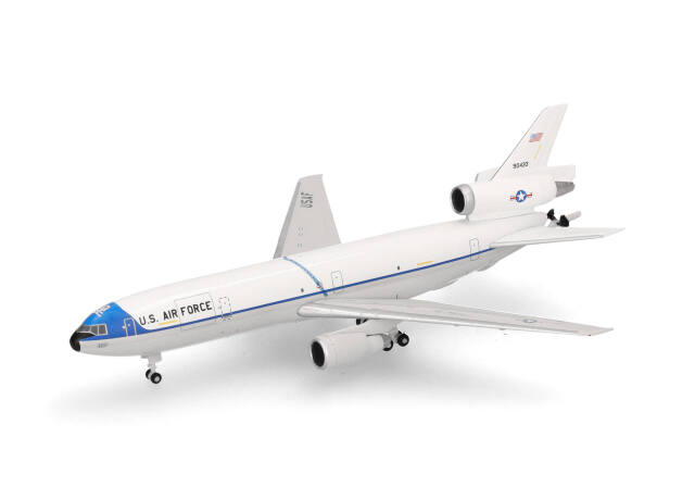 herpa wings 1/500 (ダイキャスト製) KC-10 アメリカ空軍 2BW バークスデール空軍基地 79-0433 (オリジナルカラー)