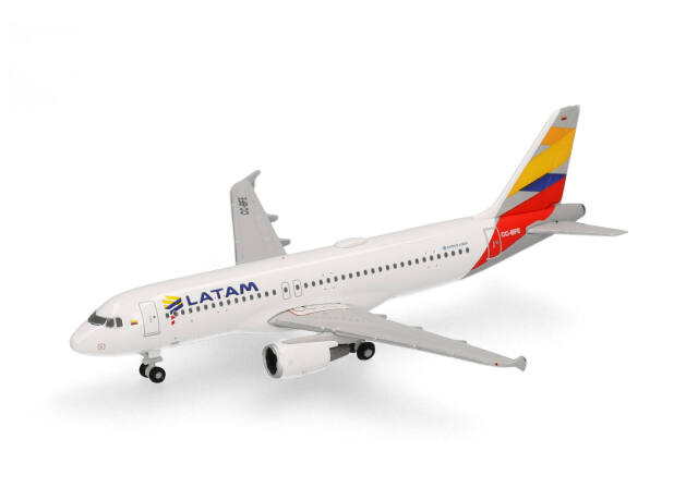 herpa wings 1/500 (ダイキャスト製) A320 LATAM航空 コロンビア CC-BFE