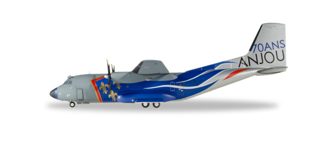 herpa wings 1/200 C-160 フランス空軍 ET/64th 70th Anniversary R89