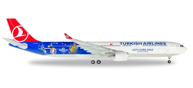 飛行機模型　トルコ航空スタンド付非売品 535465-1.jpg