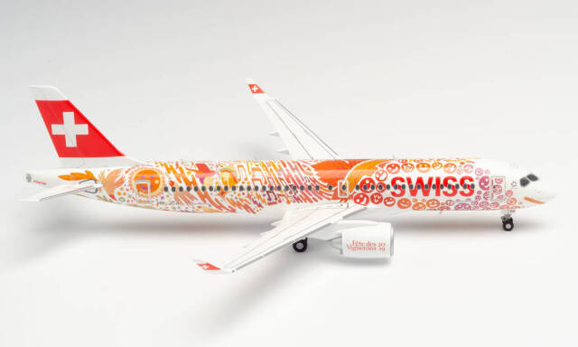 SWISS A220-300 特別塗装機 1/200 ヘルパ 1/200 A340-300 スイス国際