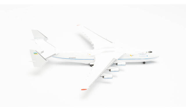 herpa wings 1/400 AN-225 アントノフ航空 Aviasvit XXI 2008 UR-82060