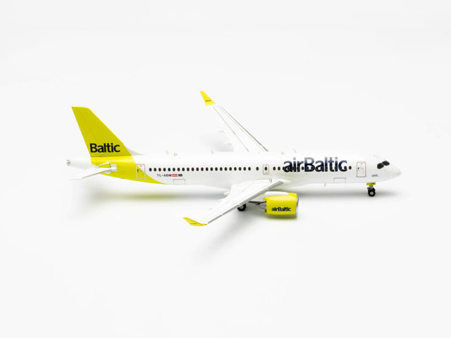 herpa wings 1/200 A220-300 エア・バルティック YL-ABM