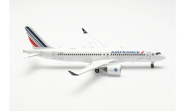 herpa wings 1/200 A220-300 エールフランス航空 “Saint-Tropez” F-HZUF