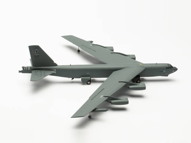 herpa wings 1/200 B-52G アメリカ空軍 - 42nd 爆撃飛行隊 "Thunder Struck" 58-0216