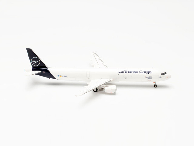 herpa wings 1/200 (プラスチック製) A321P2F ルフトハンザ・カーゴ “Hello Europe” D-AEUC