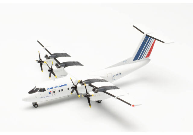 herpa wings 1/200 DHC-7 エールフランス “Ville de Paris” G-BRYA
