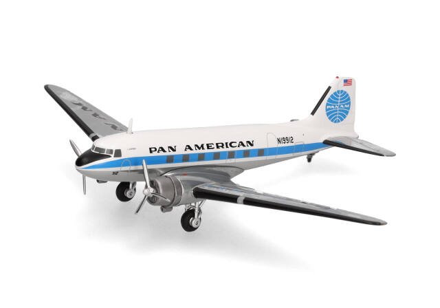 herpa wings 1/200 (ダイキャスト製) DC-3 パンアメリカン航空 "s Clipperie" N19912