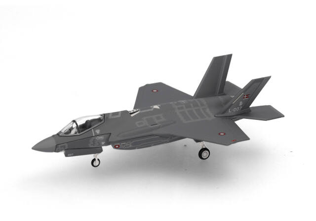 herpa wings 1/200 (ダイキャスト製) F-35A ライトニングII デンマーク空軍 スクリュズストロプ空軍基地 727戦闘飛行隊 L-007