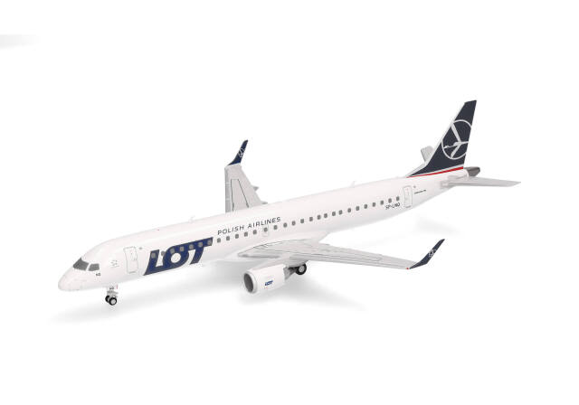 herpa wings 1/200 (プラスチック製) E195 LOTポーランド航空 SP-LNQ