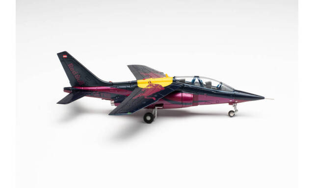 herpa wings 1/72 ダッソー/ドルニエ アルファジェット The Flying Bulls D-ICDM