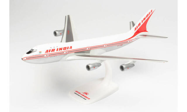 herpa wings 1/250 (プラスチック製) 747-200 エア インディア VT-EBE “Emperor Shahjehan” ※スナップフィット