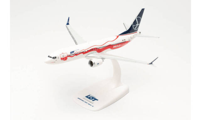 herpa wings 1/200 (プラスチック製) 737 Max 8 LOTポーランド航空 “Proud of Poland‘s Independence” SP-LVD ※スナップフィット
