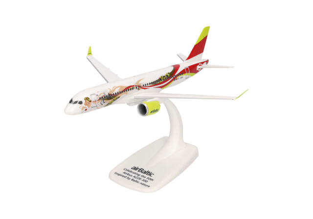 [予約]herpa wings 1/200 (プラスチック製) A220-300 エアバルティック "50th A220" YL-ABX ※スナップフィット