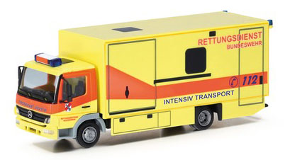 [予約]herpa Cars&Trucks 1/87 メルセデスベンツ アテゴ 2008 Koffer-LKW "Bundeswehrkrankenhaus"