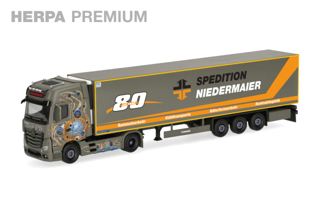 [予約]herpa Cars&Trucks 1/87 (プラスチック製) メルセデスベンツ アクトロス 18 L ギガスペース 冷蔵ボックスセミトレーラー "Niedermaier 80 Jahre"