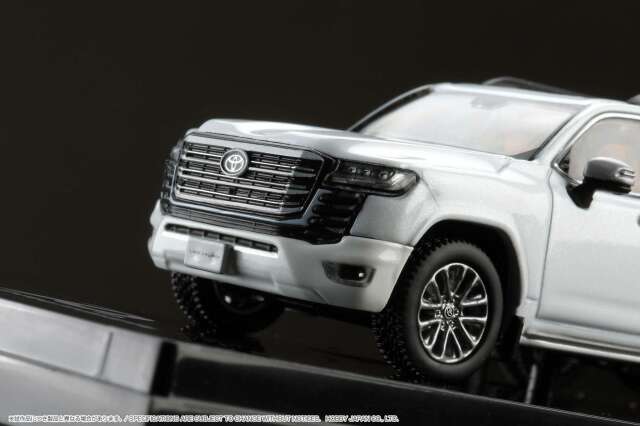 ホビージャパン 1/64 トヨタランドクルーザー (JA300W) ZX