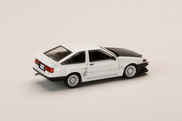 ホビージャパン 1/64 (ダイキャスト製) トヨタスプリンタートレノ