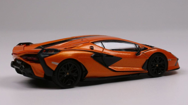 HUNG HING TOYS 1/64 ランボルギーニ・シアン FKP 37 (Orange) ガリバー