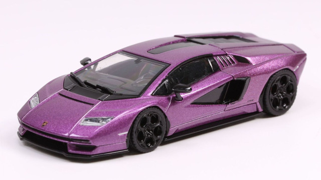 HUNG HING TOYS 1/64 ランボルギーニ・カウンタック LPI 800-4 (Viola 30th)