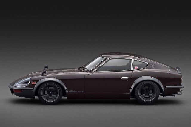 イグニッションモデル 1/18 フェアレディ240ZG(HS30)マルーン IG2455 1/18 Nissan Fairlady 240ZG (HS30) Maroon | LINE UP