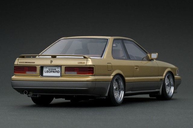 ignition model(イグニッションモデル) 1/18 (レジン製) Nissan