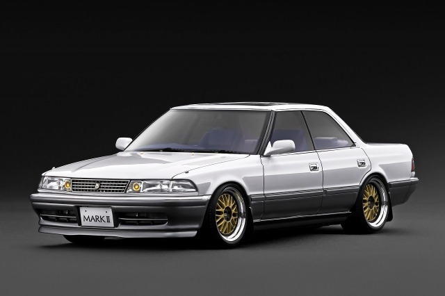 イグニッションモデル　1/43 2台セット Amazon | 【イグニッションモデル】 1/43 INITIAL D Mazda Savanna RX
