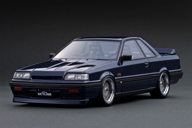 ignition model(イグニッションモデル) 1/18 (レジン製) Nissan Skyline GTS-R (R31) Blue Black