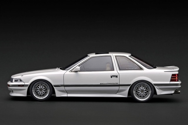 ignition model(イグニッションモデル)1/18(レジン製)Toyota SOARER