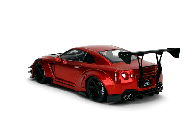 Jada Toys(ジャダトイズ) 1/18 (ダイキャスト製) ニッサン GT-R (R35