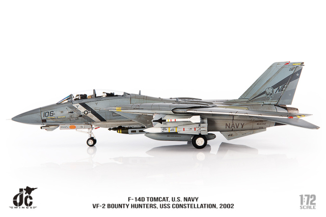 【岡山市から 引取り限定】US NAVY 戦闘機オブジェ（キャスター付） Amazon.co.jp: ヴィンテージクラシック航空機 ダイキャスト 1/72