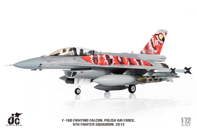 JCW 1/72 (ダイキャスト製) F-16D ポーランド空軍 6th FS 2013