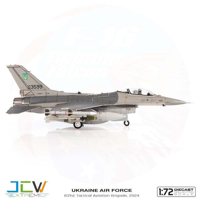 か*す様 三沢基地 F-16C 1/72 ダイキャスト JCW 1/72 (ダイキャスト製) F-16AM ウクライナ空軍 831戦術航空旅団