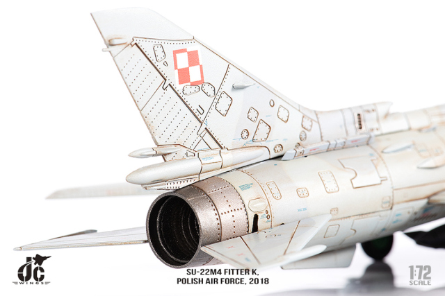 JCW 1/72 (ダイキャスト製) SU-22M4 ポーランド空軍 2018 ガリバー