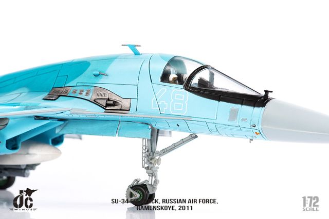 JCW 1/72 (ダイキャスト製) SU-34 ロシア空軍 ラメンスコエ空軍基地