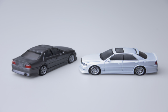 MODEL 1(モデルワン) 1/64 (ダイキャスト製) トヨタ チェイサー JZX100