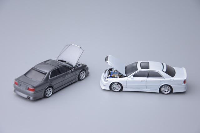 MODEL 1(モデルワン) 1/64 (ダイキャスト製) トヨタ チェイサー JZX100