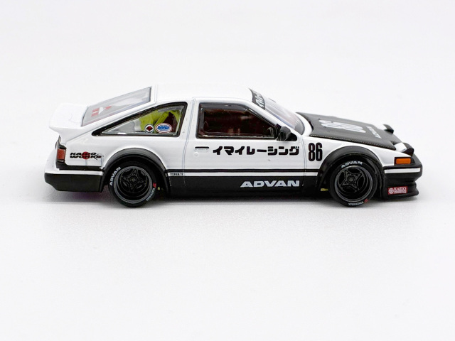 MINI GT 1/64 (ダイキャスト製) Toyota AE86 スプリンタートレノ Kaido